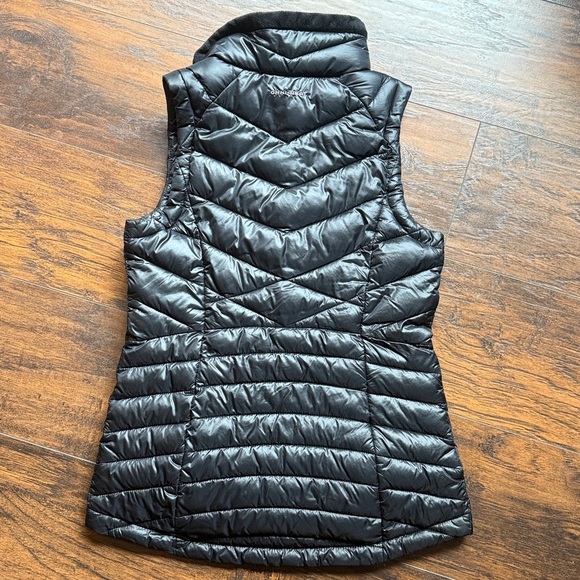 Womens XS Joy Peak Vest Black Puffer Insulated wore once! (HU) - Picture 6 of 6